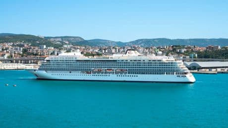 La quiebra de una agencia de cruceros deja en tierra a miles de pasajeros