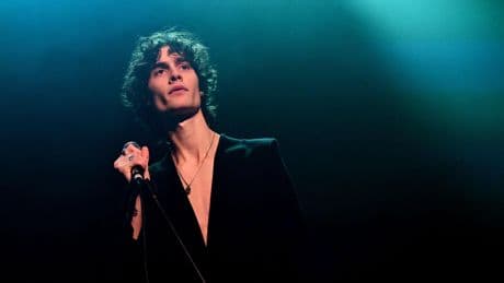 Wereldwijde pophype Sombr (19) verovert Nederland: 10.000 fans op wachtlijst voor intiem concert
