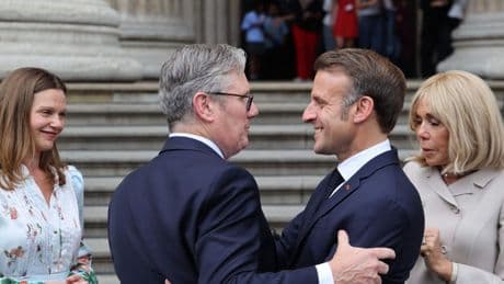 Francia e UK firmano un accordo sulla deterrenza di armi nucleari
