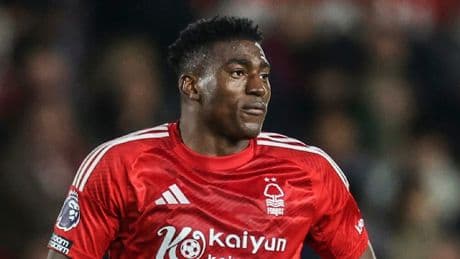 Gute Nachrichten aus England - Ex-Bundesliga-Star nicht mehr im künstlichen Koma