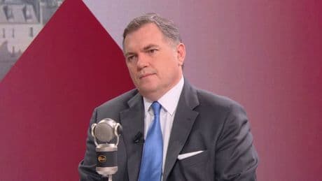 "J'ai plaidé pour qu'elle ne soit pas reconduite": cacophonie au gouvernement entre les Transports et le Tourisme sur le maintien de la taxe sur l'aérien