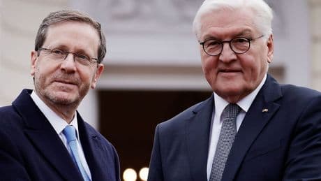 Beziehungen zu Israel: Deutschland und Israel - leichte Störungen zum Jubiläum
