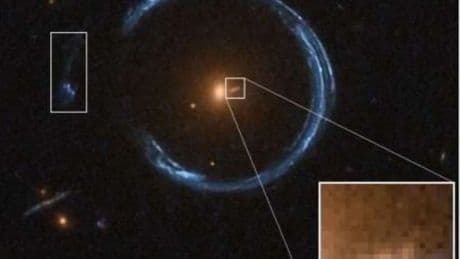 Descubren un agujero negro tan colosal que se acerca al límite teórico de lo posible en el universo