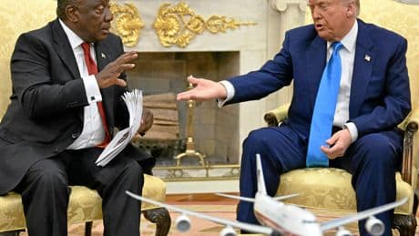 Ramaphosa bei Trump | Südafrikas Weglächeldiplomatie