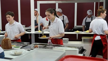 Aushilfsjob statt Ausbildung - Jeder fünfte Schüler will direkt arbeiten