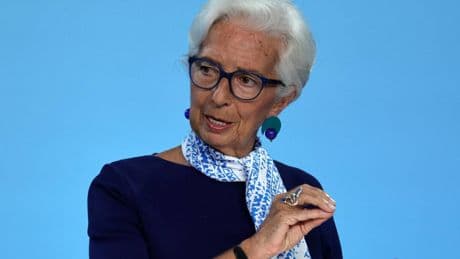 La Bce congela i tassi e Lagarde esclude nuovi tagli "automatici"