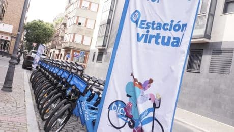 Puente de Vallecas estrena estación virtual de Bicimad, la primera sin anclajes físicos