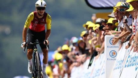 Tour de France: Radprofi bricht sich Finger beim Griff nach Verpflegung und muss aufgeben