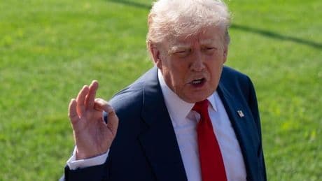 Trump pone rumbo a Escocia para jugar al golf y celebrar reuniones bilaterales