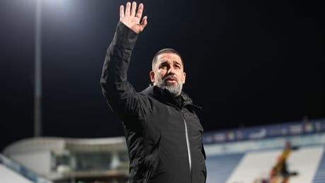 Shakhtar Donetsk'te teknik direktör Arda Turan, Türk golcünün transferini istedi