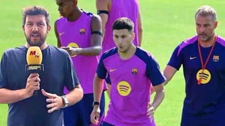Doble gran gesto de Flick con la prensa en el primer entrenamiento abierto