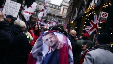 London: Britischer Rechtsextremer Tommy Robinson muss in Haft bleiben