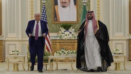 USA und Saudi-Arabien beschließen gigantischen Rüstungsdeal
