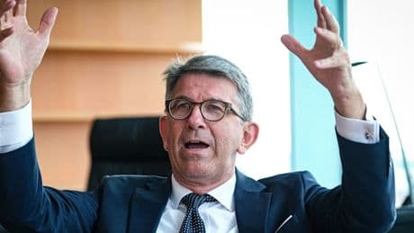 Kulturstaatsminister verbietet seinen Mitarbeitern das Gendern