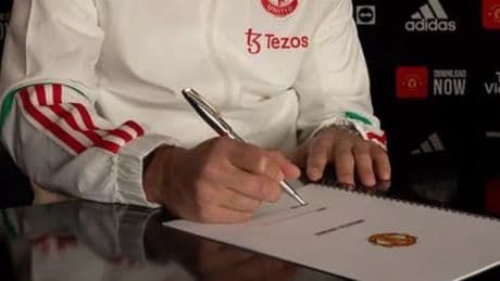 Man Utd's deadline day transfer for striker rested on phone call ultimatum over loan deal