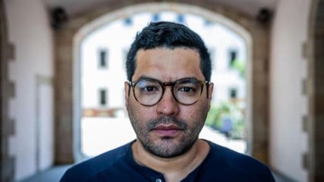Óscar Martínez: “El Salvador va camino de ser otra Nicaragua”