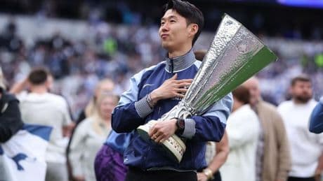 Son se marcha del Tottenham después de 10 años