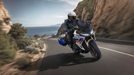 El motor bóxer más potente de BMW debuta en la nueva R 1300 RS, con 145 CV
