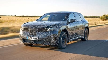 Met nieuwe EV van BMW rijd je zonder te laden naar Zwitserland