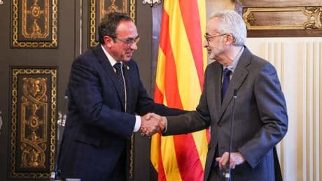 El Parlament se blinda para evitar actitudes ultras en la sala de prensa coincidiendo con la protesta del Congreso