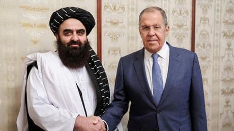 Rusia retira al movimiento talibán de la lista de organizaciones terroristas