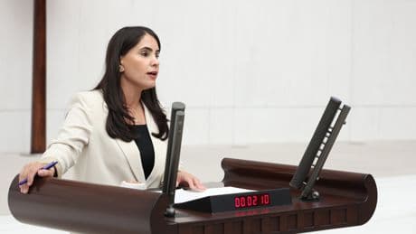 DEM Parti'li Nevroz Uysal Aslan: Uludere’de çocuklar öğretmensiz, okullar sahipsiz!