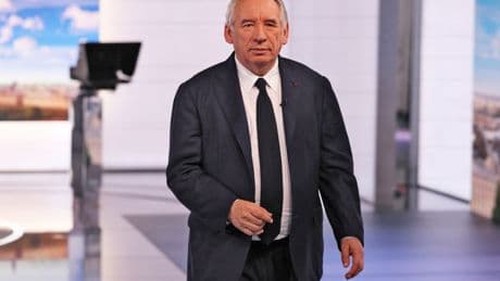 DIRECT. Vote de confiance : Bayrou face aux députés, suivez cette séance décisive
