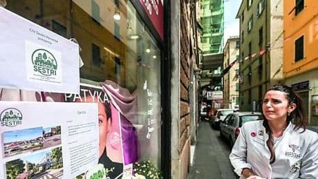 Sestri Ponente, in vetrina le richieste ai politici. “Il futuro sindaco ascolti il quartiere”