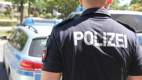 Braunschweig: Unbekannter greift junge Frauen an – Zeugen gesucht