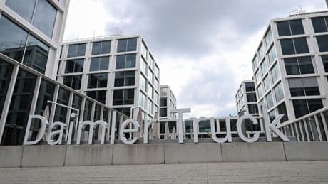 Nutzfahrzeuge: Daimler Truck kappt Ausblick wegen Unsicherheit um US-Zölle
