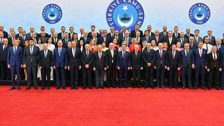 MHP Genel Başkanı Devlet Bahçeli, Kamu-Sen yönetimiyle bir araya geldi