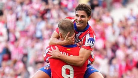 Julian y Sorloth, dos de los estrenos goleadores más sonados del Atlético