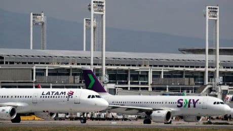 Chile customs officials cut open Brit pensioner's luggage and find five kilos of drugs