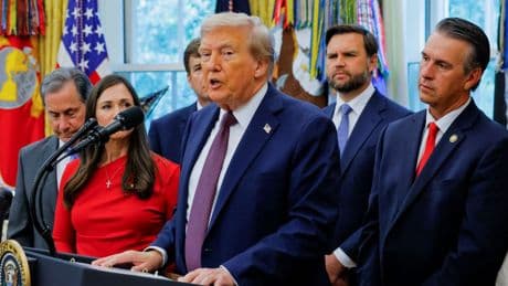 Trump: ricorso a Corte suprema sullo stop ai dazi. E no a Ponte sullo  Stretto tra le spese Nato