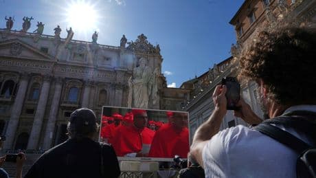 AP PHOTOS: Day 1 of the conclave at the Vatican to pick the next pope