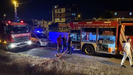 Arnavutköy'deki orman yangını söndürüldü: Alevler 3 bin metrekarelik alana yayıldı