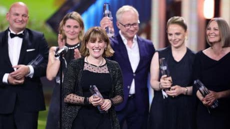 Deutscher Fernsehpreis: "Ein Mann seiner Klasse" gewinnt Preis als Fernsehfilm des Jahres