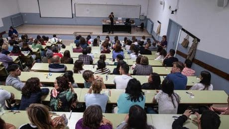 Estas son oposiciones a las que puedes apuntarte este verano en Catalunya: inscripciones, requisitos y sueldo