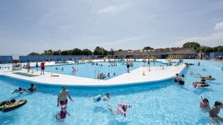 'Hidden gem' outdoor lido with lazy river and 'Greece-like' waters