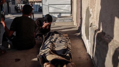 İsrail'in Gazze'ye düzenlediği saldırılarda 28 kişi hayatını kaybetti