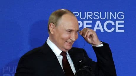 Putin has wriggled off the hook yet again, Trump is the clear loser, and Ukrainians are furious