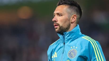 Ajax star on how Rangers-linked Francesco Farioli compares to Arne Slot