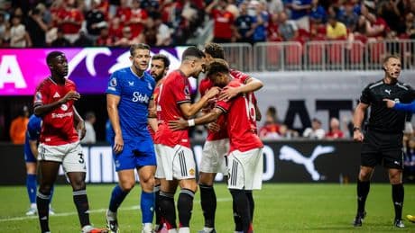 Manchester United 2-2 Everton: Bryan Mbeumo impresses on debut as Mason Mount nets beauty