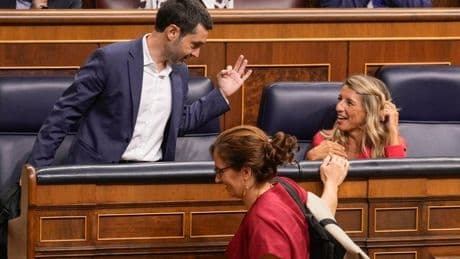 Sánchez y Díaz revisten de victoria moral su derrota con la reducción de la jornada laboral
