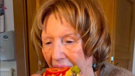 Grete aus Troisdorf - SIE ist die coolste Burger-Oma Deutschlands