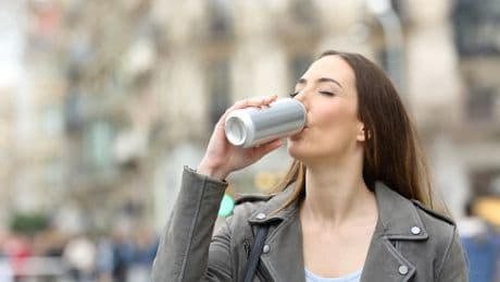 Mutter stoppt 22.000-Euro-Energydrink-Sucht nach schockierender Diagnose