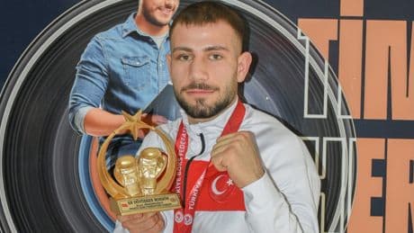 Şampiyon boksöre dopingden 3 yıl men cezası