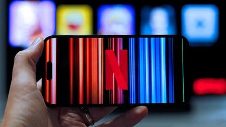 Netflix logra un beneficio récord de 2.542 millones en el primer trimestre,  pero deja de publicar datos de suscriptores