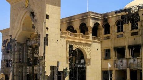 Au Soudan, les paramilitaires des Forces de soutien rapide frappent le palais présidentiel dans le centre de Khartoum