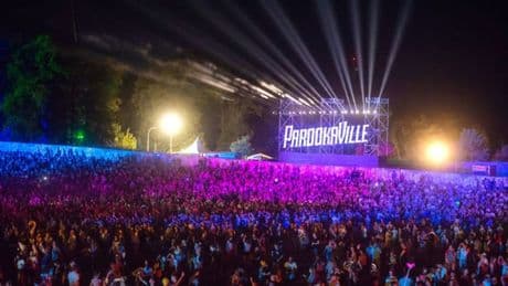 Parookaville-Festival: Arbeiter bei Sturz lebensgefährlich verletzt
